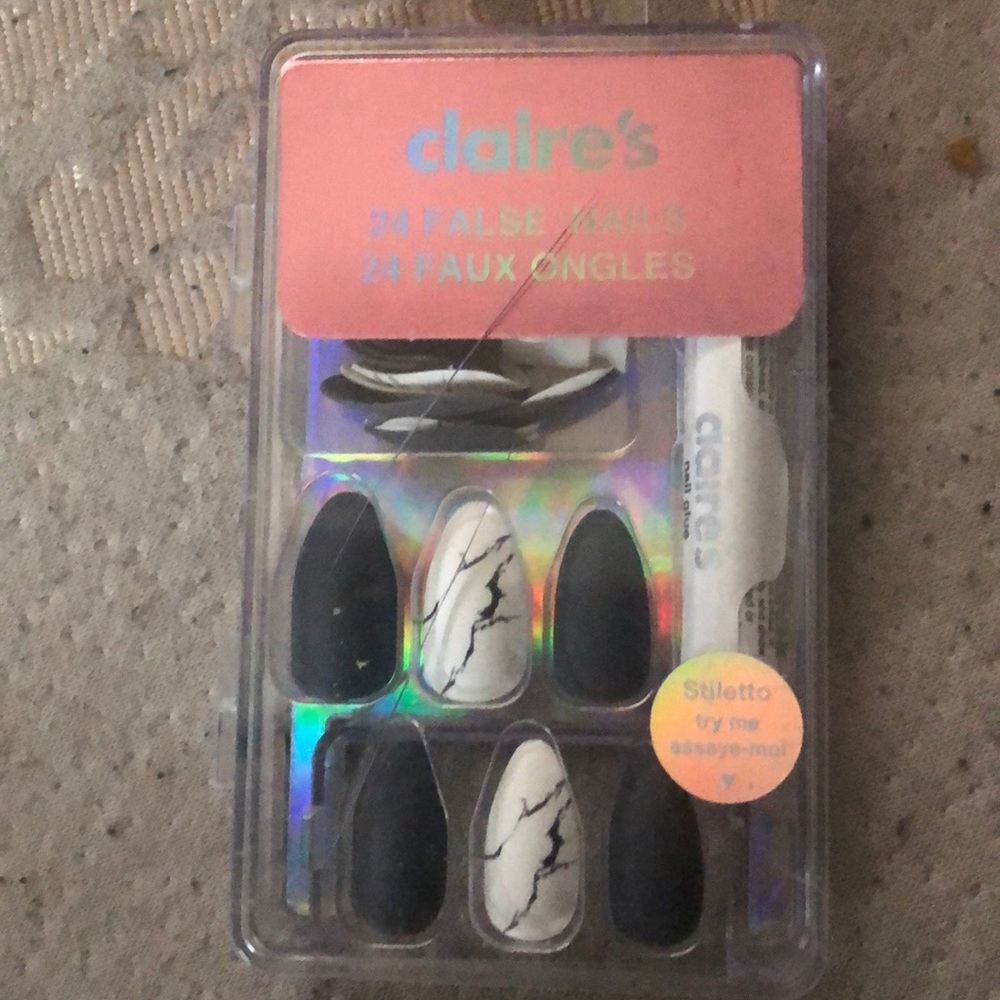False nails